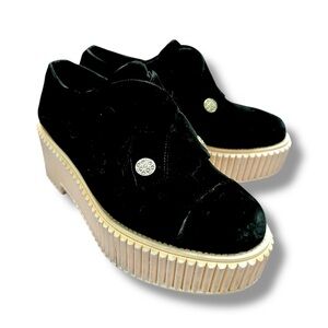 CHANEL Velvet Black and Cream Ribbed Platform Shoes 36 REPAINTED